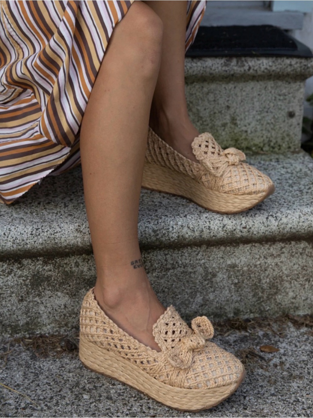 Dolce Vita Jaka Espadrille Wedge LT Natural Raffia Bow Shoes Size 8 BNWB - Picture 6 of 15